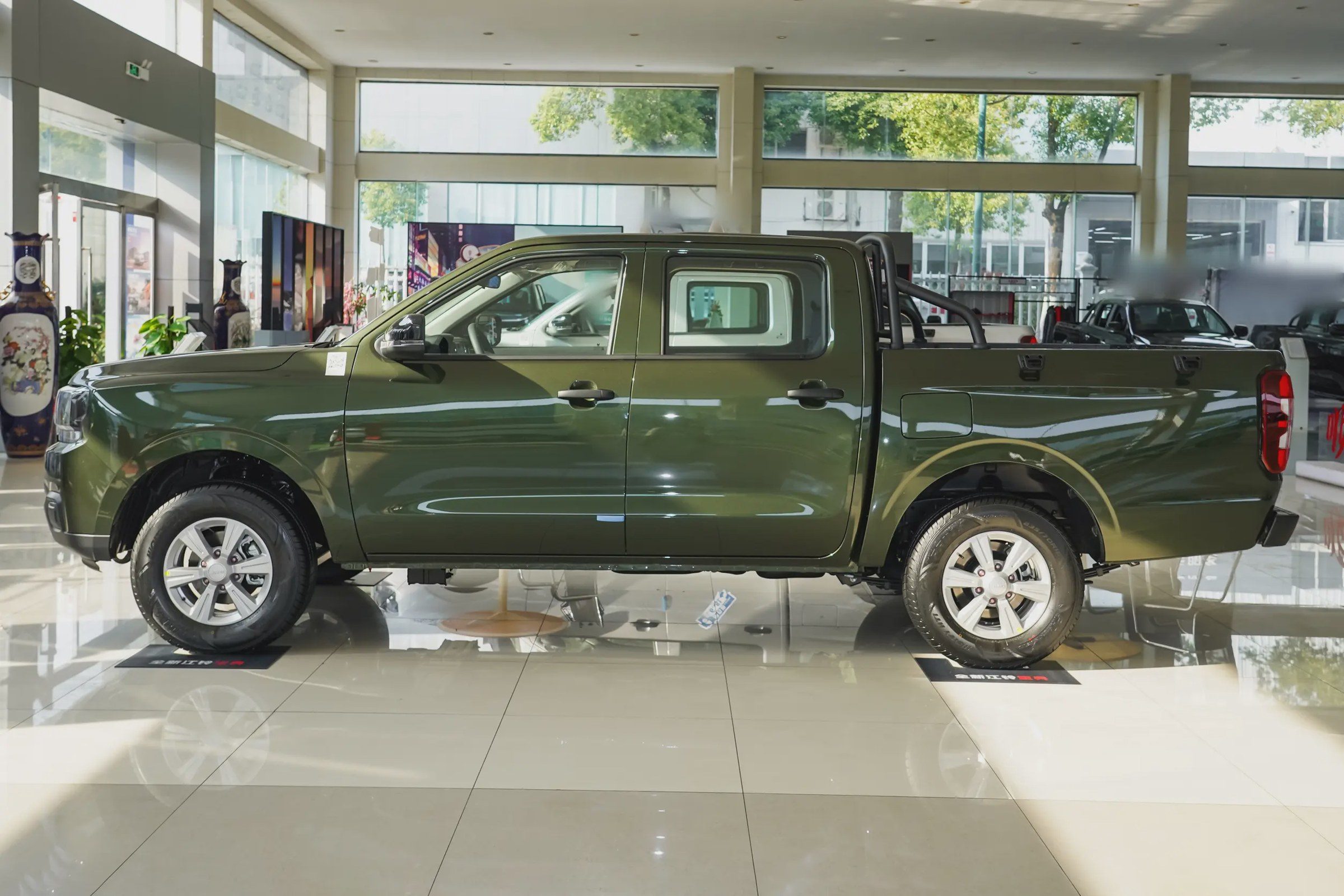 2025 Model 2.5T Automatic Diesel 2WD Short Wheelbase