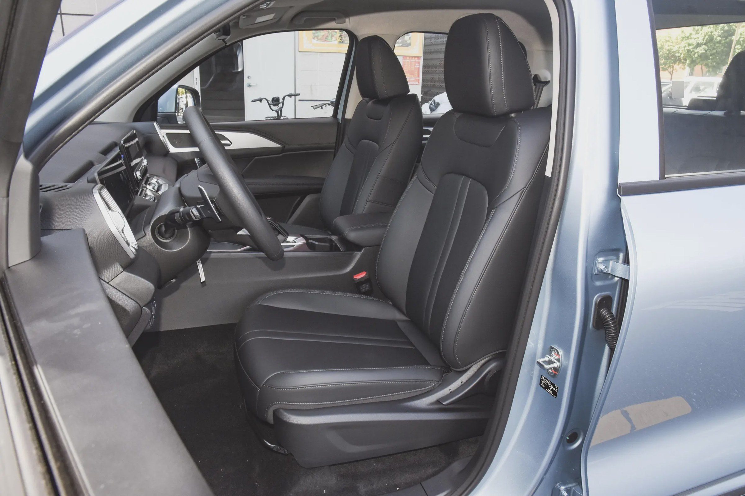 2024 Model 2.0T Diesel 8AT 4WD Elite Model with standard box GW4D20M