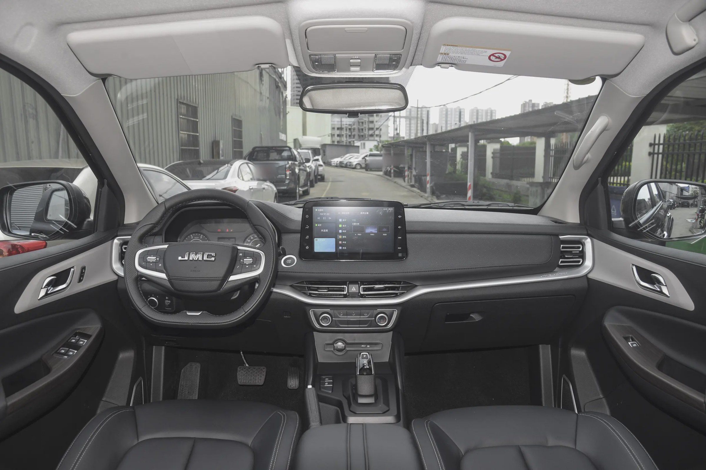 Modèle 2023, 2.0T automatique diesel 4x4, version confort longue