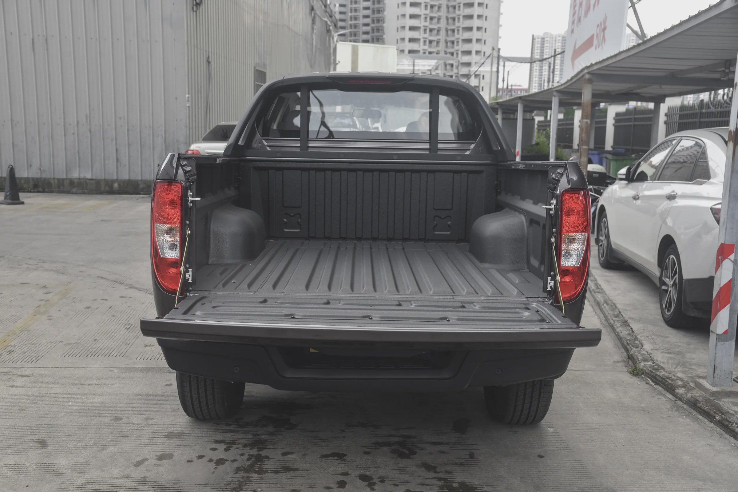 Modèle 2023, 2.0T automatique diesel 4x4, version confort longue