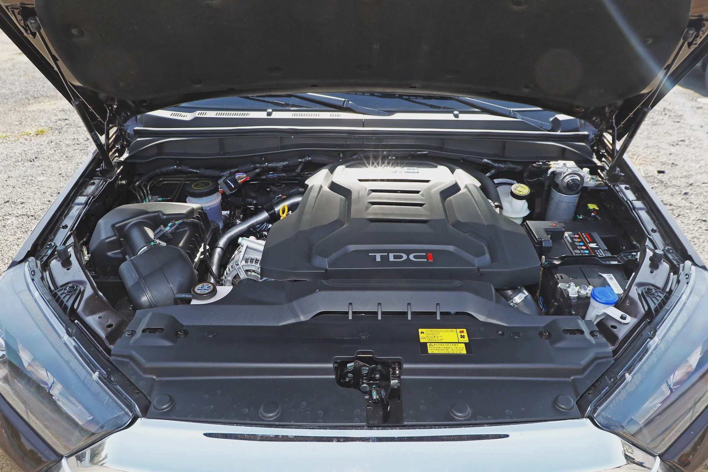 Modèle 2022, 2.0T diesel automatique, 4x4, version confort avec empattement allongé