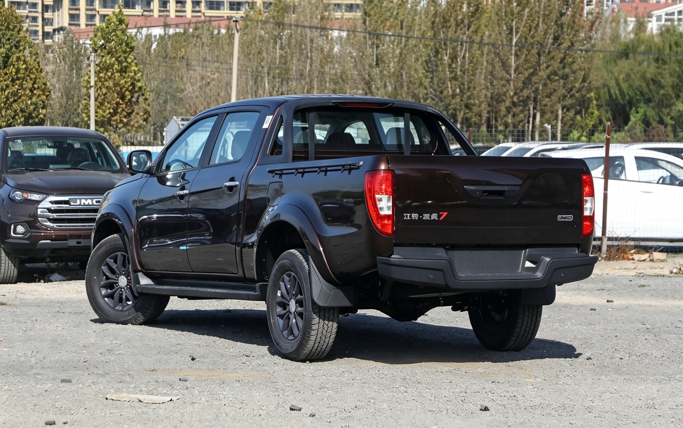 Modèle 2022, 2.0T diesel automatique, 4x4, version confort avec empattement allongé